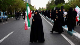 Люди как щит: в Иране создают «живые цепи» у стратегических объектов