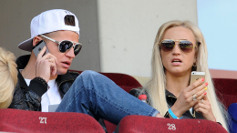 Надавил на больное: Тарасов неожиданно отреагировал на беременность Бузовой