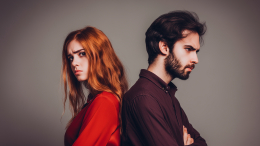 Мужская отстраненность: почему супруги «тихо увольняются» из брака