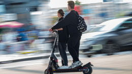 В России могут ввести штрафы до 30 тысяч рублей для самокатчиков-нарушителей