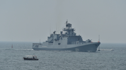 Российский фрегат «Адмирал Григорович» в Ла-Манше устроил переполох в Британии