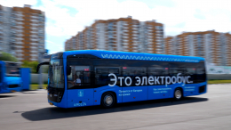 Собянин: в пасхальные дни в Москве запустят дополнительные автобусы до кладбищ