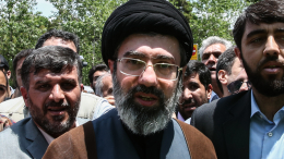 Аятолла Моджтаба Хаменеи: Иран хочет мира, но не собирается отказываться от своих прав