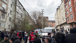 В затопленные районы Дагестана направили 100 сотрудников МЧС