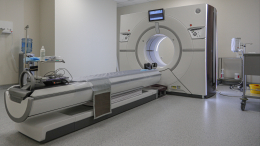 Смертельная цепь: вдова судится с клиникой после смерти мужа из-за аппарата МРТ