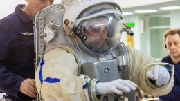 Пять месяцев за один: как устроена пенсия космонавтов в России