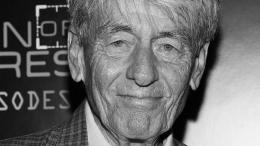 Умер дядя режиссера Кристофера Нолана, актер Джон Нолан