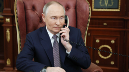 Путин провел телефонный разговор с Лукашенко