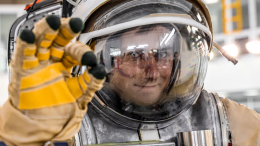 Прямо к звездам: «Роскосмос» открыл набор в отряд космонавтов через Госуслуги