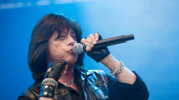 «Все изменилось»: американский певец Джо Линн Тернер о России спустя 37 лет