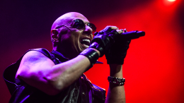 «Рок изменил мир»: Джон Линн Тернер — о России, музыке и искусственном интеллекте