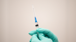 В России первый пациент успешно перенес введение вакцины от рака