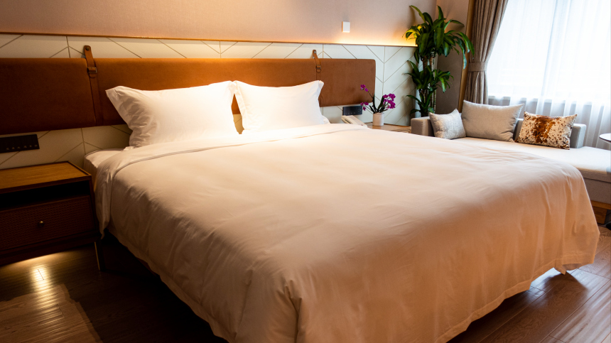 Отдых без шума и стресса: россияне массово выбирают «сонный туризм»