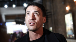 Актеру Артуру Смольянинову* вынесли приговор по делу о фейках о российской армии