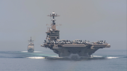 «Известия» единственные из российских СМИ показали обстановку в Ормузском проливе после начала блокады