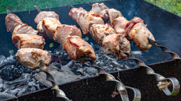 Дорогой пикник: в России подорожал набор для шашлыка