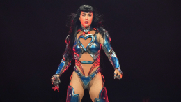 Против Кэти Перри начато расследование из-за заявления актрисы об изнасиловании*