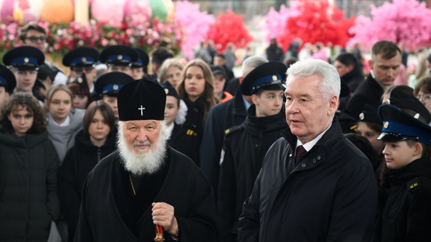 Сергей Собянин и&nbsp;Патриарх Кирилл посетили фестиваль &laquo;Пасхальный дар&raquo;