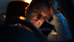 Датчики-«антисон» для водителей хотят сделать обязательными в России