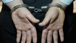 Мужчину, жестоко избившего 13-летнего мальчика ложкой от обуви, задержали