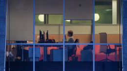 Можно уснуть: названы самые скучные профессии в России