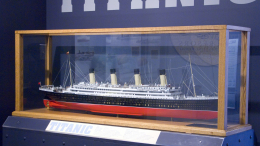 История повторилась: музей «Титаника» неожиданно ушел под воду в день годовщины крушения лайнера