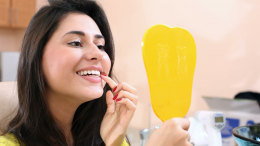 Белоснежная улыбка: стоматологи дали совет любителям кофе