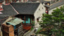 Благородный жест обернулся обманом: блогер построил дом сироте-мошеннице