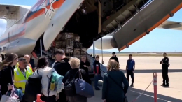 Спецборт МЧС России доставляет российских граждан из Бейрута в Москву
