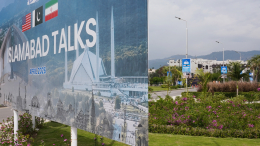 Переговоры США и Ирана в Исламабаде под вопросом: Вэнс ждет команды Трампа