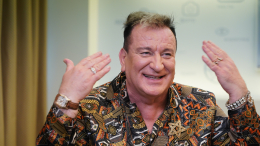 «Пощусь»: Пенкин о хорошей форме в 65 лет