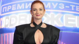 «Очень страшно»: Лена Катина раскрыла отношение к пластическим операциям