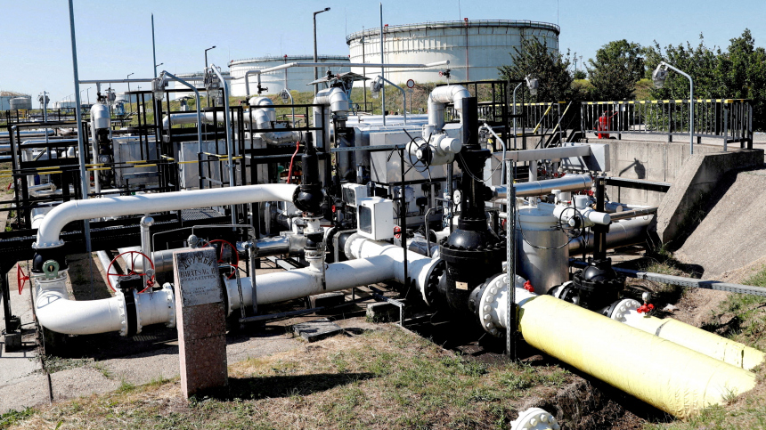 В Словакии заявили о возобновлении поставок нефти по трубопроводу «Дружба»