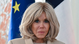 «Золотая клетка»: Брижит Макрон пожаловалась на жизнь в Елисейском дворце