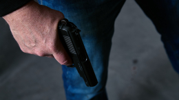 Банда с пистолетами напала на семейную пару в Альметьевске