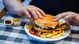 И точка: эксперты предрекли волну закрытий ресторанов фастфуда в 2026 году