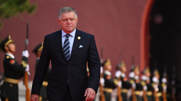 Польше решать не придется: проблема пролета Фицо в Москву перестала существовать