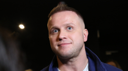 «Мама волновалась»: Банифатов прокомментировал слухи о свадьбе с Карпович