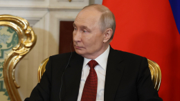 Путин заявил Трампу о готовности объявить перемирие на период Дня Победы