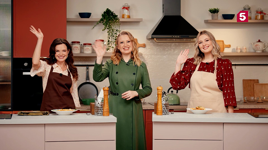 Гости выпуска: Анна Пескова и Мария Кожевникова