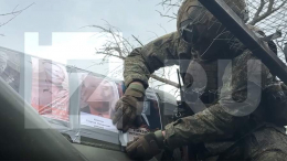 «Продолжаем их дело»: российские артиллеристы на СВО берут с собой портреты дедов и прадедов