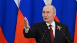 «Пусть приезжает в Москву»: Путин о желании Зеленского встретиться