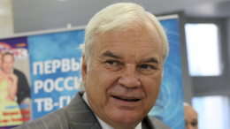 Журналист Молчанов не пришел на похороны собственной дочери: «Пришлось бы отпевать»