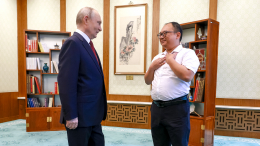 Путин вспомнил русскую поговорку во время встречи с китайским инженером Пэн Паем