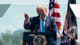 Трамп: США не ослабят санкции против Ирана до подписания соглашения