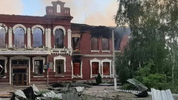 Более десяти человек остаются под завалами общежития колледжа в Старобельске