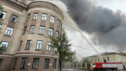 Пожар охватил НИИ редких металлов и алмазов в Иркутске