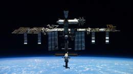 Российские космонавты проводят первый в 2026 году выход в открытый космос. Прямая трансляция