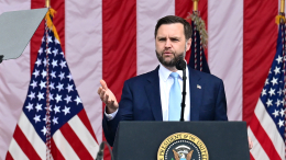 «Продвигаемся вперед»: Вэнс заявил о прогрессе в переговорах США с Ираном