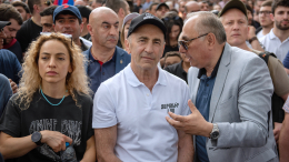 В Ереване прошел митинг сторонников экс-президента Кочаряна